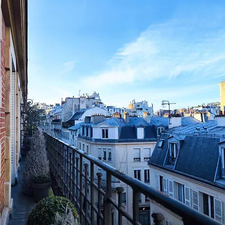 Appartamento 16 In Quiet Residential District Parigi
